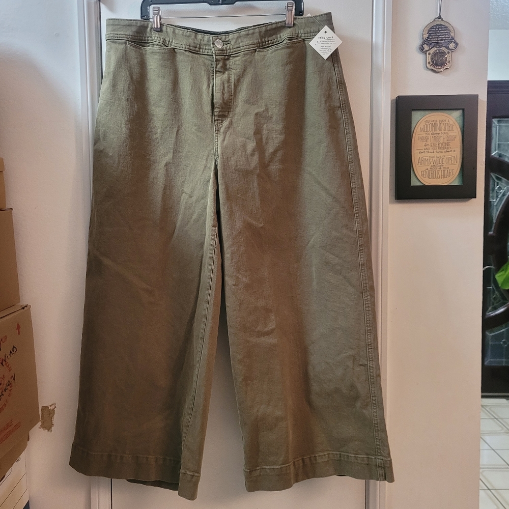 Wide-Leg Olive Green Denim Pants